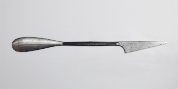 No 91 Plaster Tool (lge saw egde spatula)